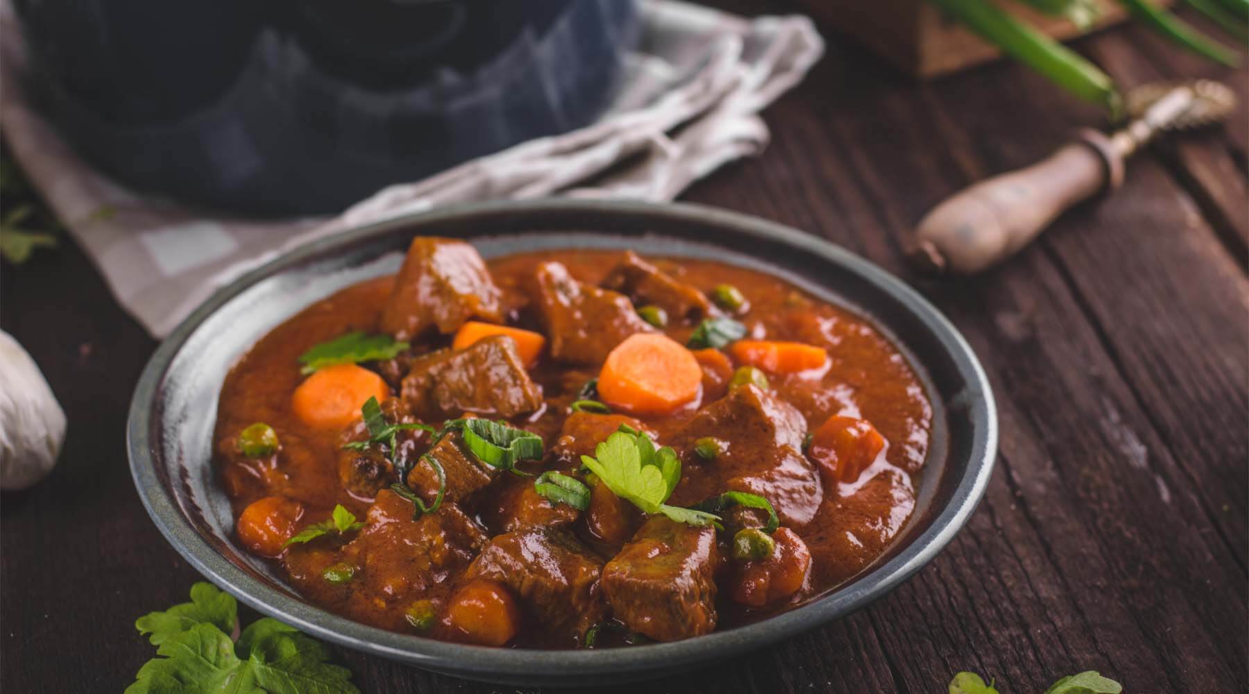 Easy Slow Cooker Beef Stew Recipe – Potters Cookshop