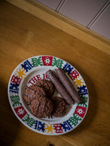 Emma Bridgewater 22cm Christmas Medium Dinner Plate - Christmas Crackers