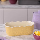 Mason Cash In The Meadow 22.5cm Stoneware Loaf Pan - Yellow