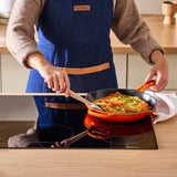 Le Creuset Signature Cast Iron 26cm Round Skillet - Volcanic