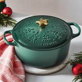 Le Creuset Signature Cast Iron 24cm Christmas Noel Casserole - Artichaut