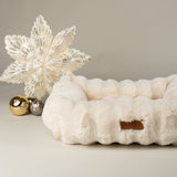 Scruffs Festive Fur 60cm x 50cm Box Bed - Cream