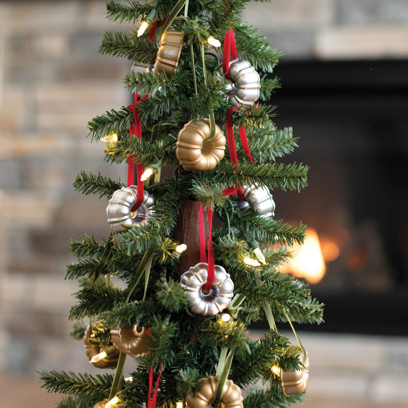 Nordic Ware Bundt Tree Ornament - Assorted