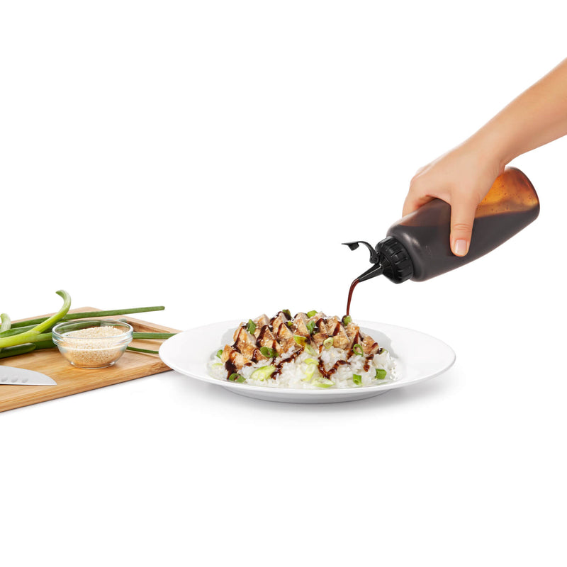 OXO Good Grips Chef's Squeeze Bottle - Medium