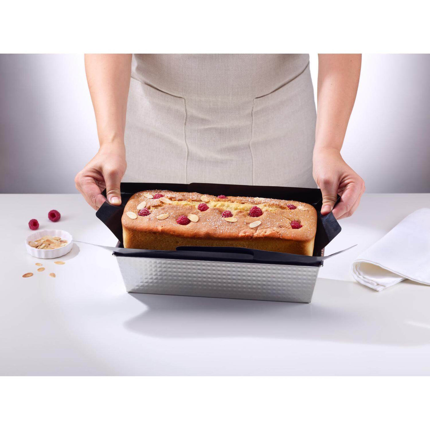 Buy NoStik Reusable Multi Size Loaf Tin Liner Black Potters Cookshop