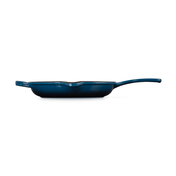 Le Creuset Signature Cast Iron 23cm Round Skillet - Nuit