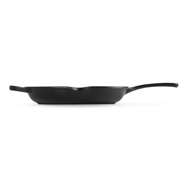 Le Creuset Signature Cast Iron 26cm Round Skillet - Satin Black