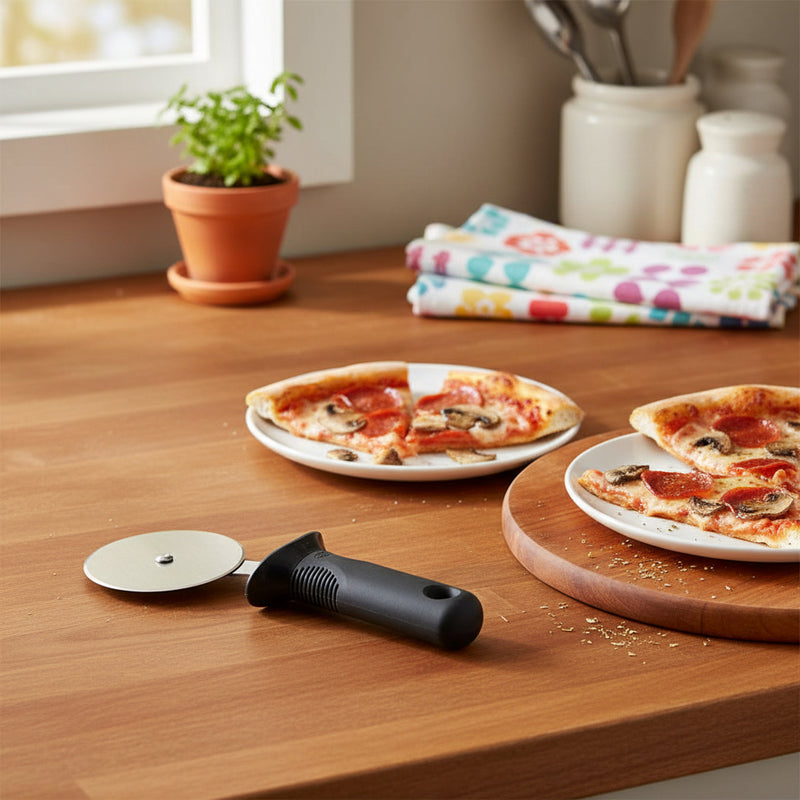 OXO Good Grips 4 Pizza Wheel for Non Stick Pans OXO Good Grips 4 Pizza Wheel for Non Stick Pans
