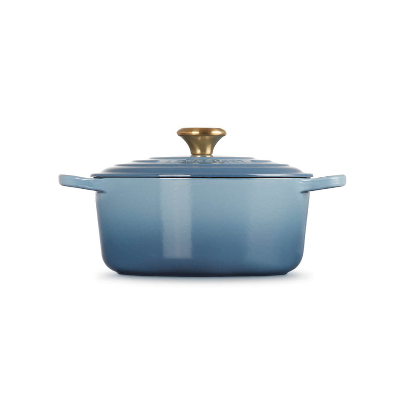 Le Creuset Signature 24cm Cast Iron Round Casserole - Chambray