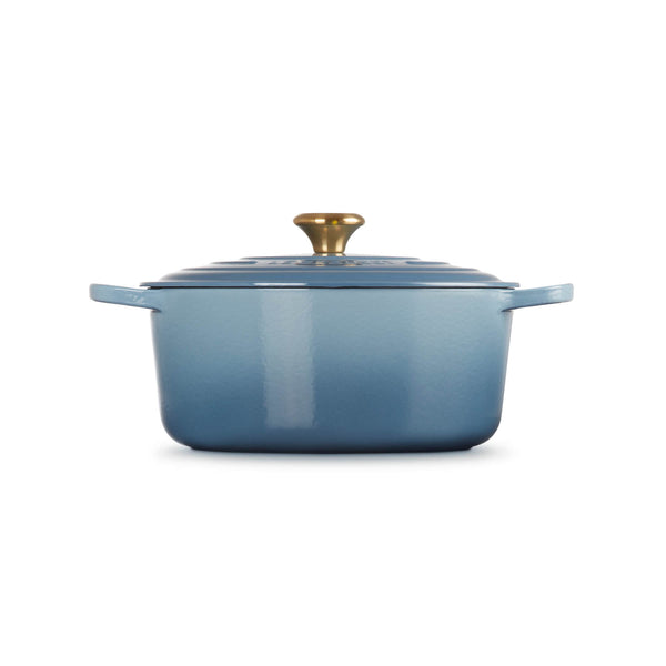 Le Creuset Signature 28cm Cast Iron Round Casserole - Chambray