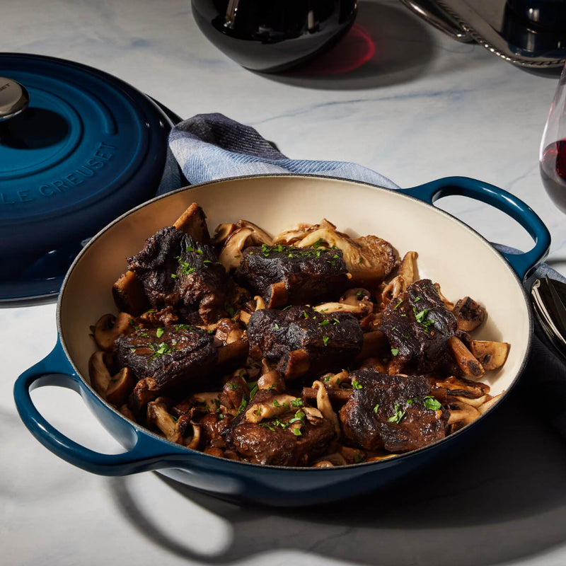 Le Creuset Signature Cast Iron 22cm Shallow Casserole - Nuit