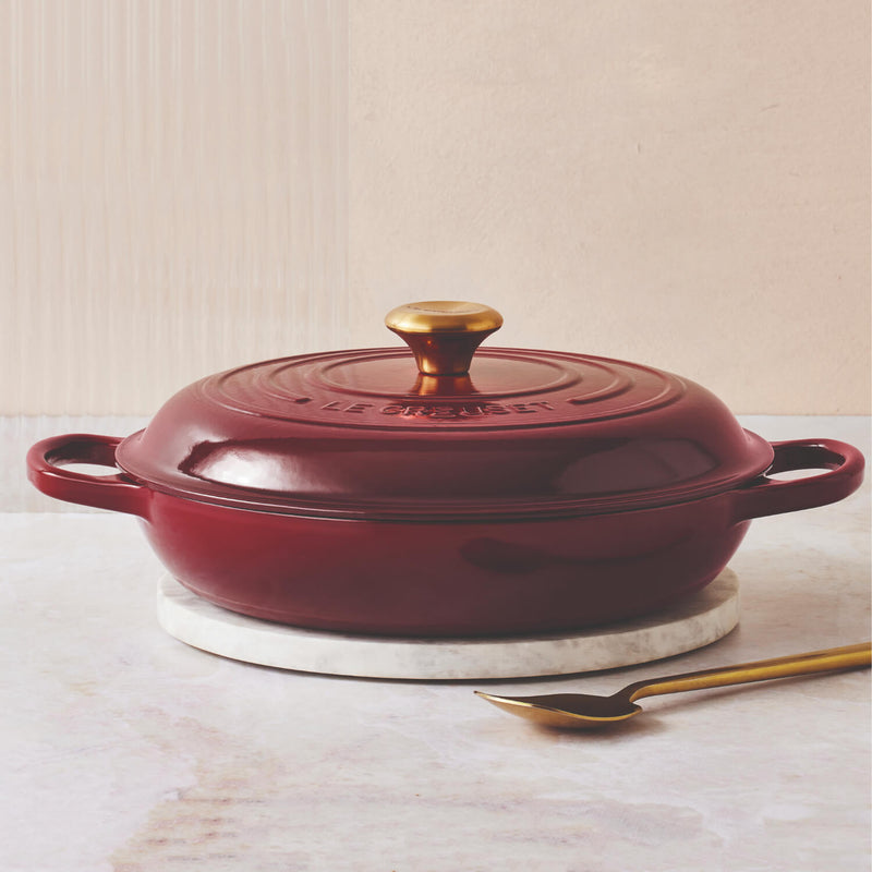Le Creuset Signature Cast Iron 30cm Shallow Round Casserole - Garnet