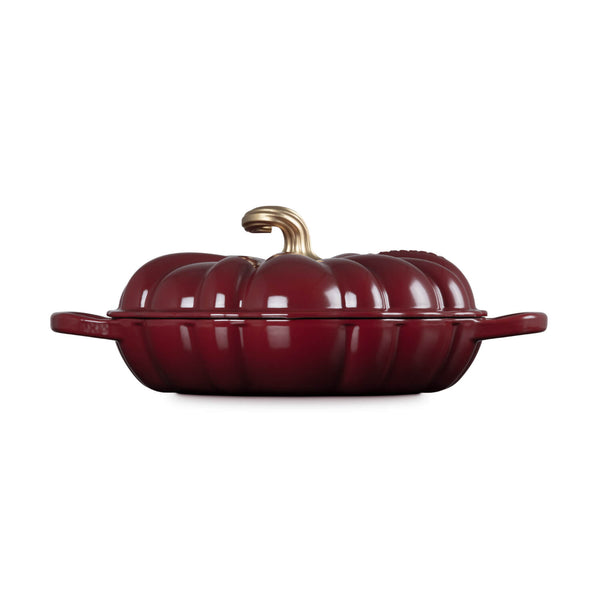 Le Creuset Halloween Signature Cast Iron 28cm Pumpkin Shallow Casserole - Garnet