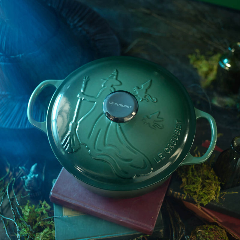 Le Creuset x Wicked Limited Edition Elphaba Signature 24cm Cast iron Round Casserole - Artichaut