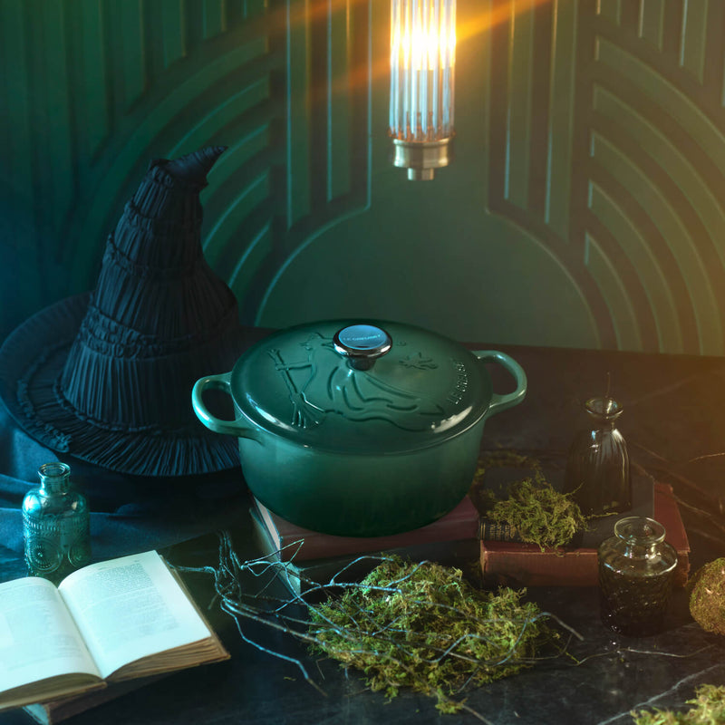 Le Creuset Wicked Limited Edition 2-Piece 24cm Cast Iron Casserole Set - Glinda & Elphaba