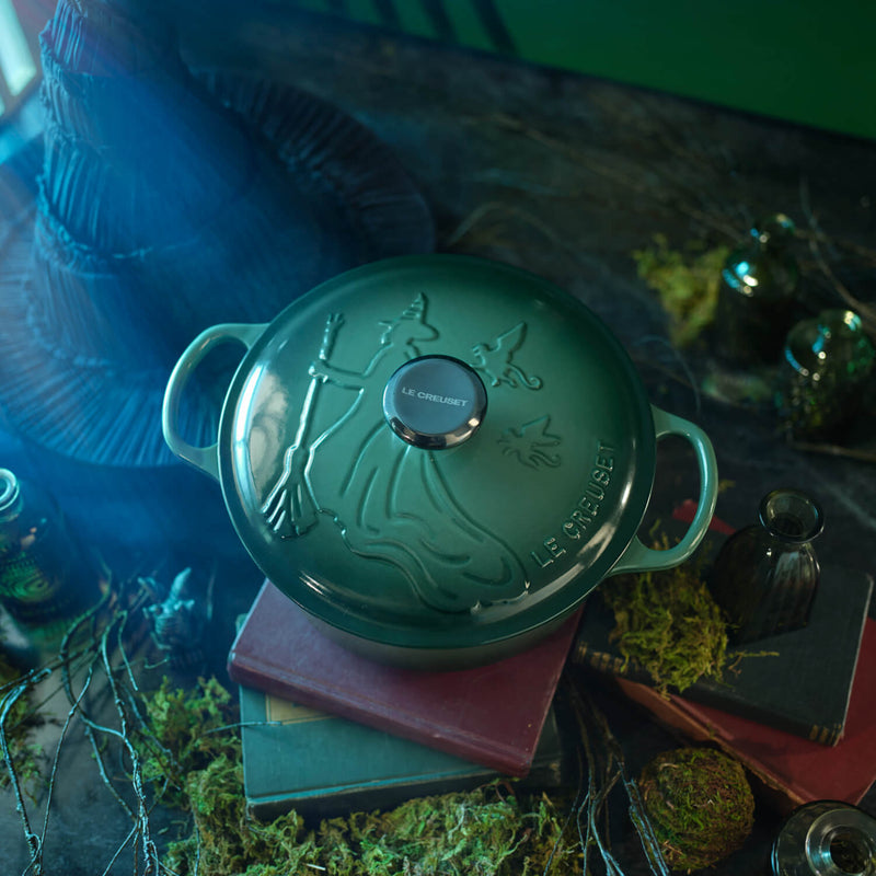 Le Creuset Wicked Limited Edition 2-Piece 24cm Cast Iron Casserole Set - Glinda & Elphaba