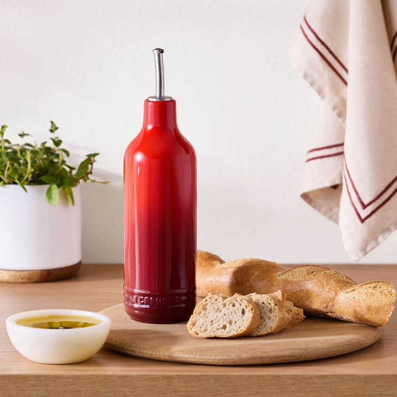 Le Creuset Stoneware Signature 600ml Oil Cruet Pourer - Cerise