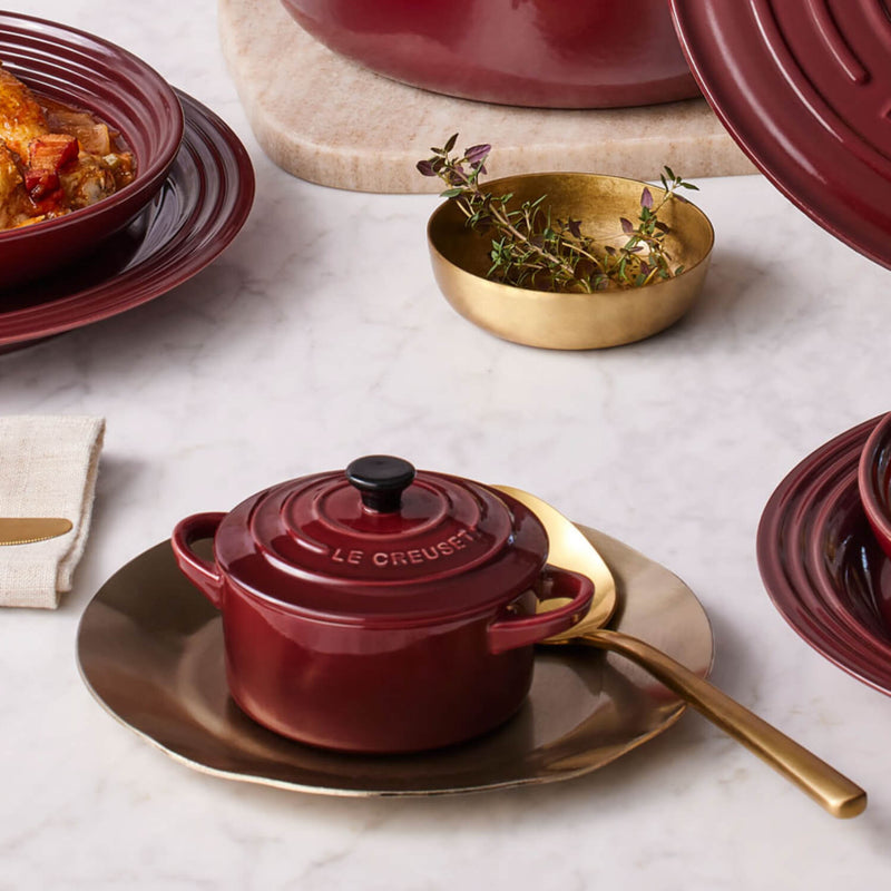 Le Creuset Stoneware Petite Round Casserole - Garnet