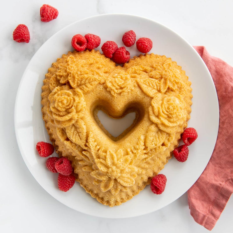 Heart deals bundt pan