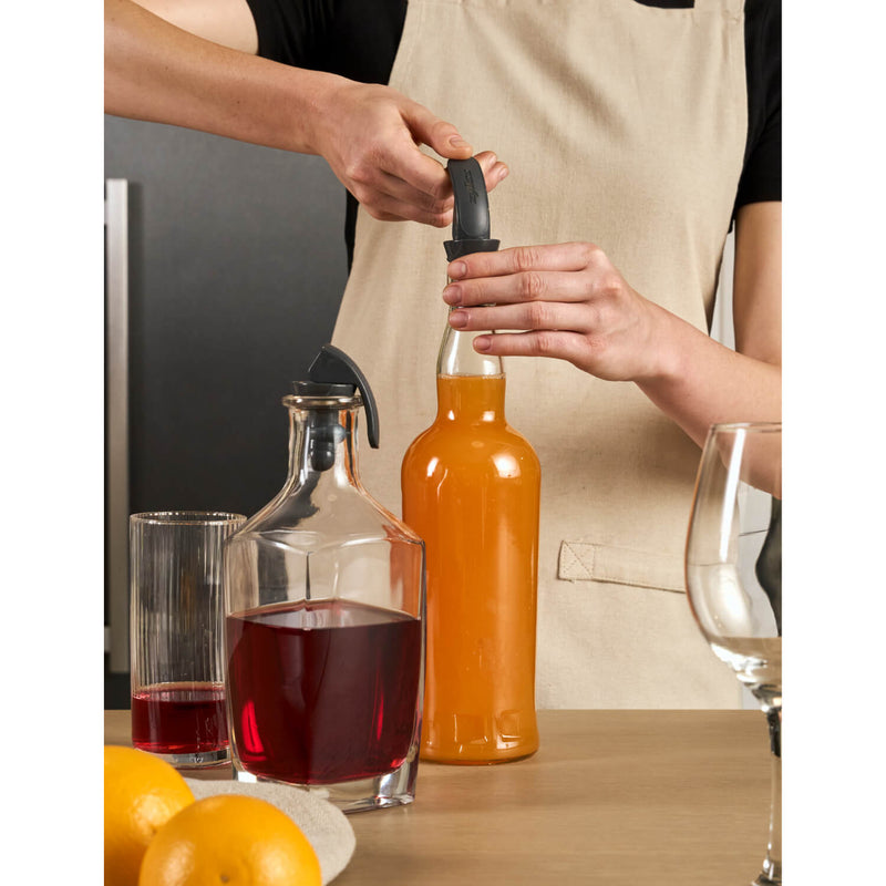 Zyliss 2-Piece Bottle Stopper Set