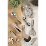 Fusion Twist Garlic Press - Grey