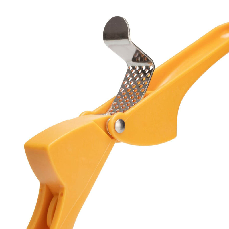 Fusion Twist Garlic Press - Yellow