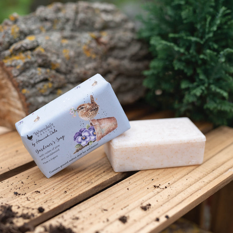 Wrendale Designs by Hannah Dale Gardeners Soap - Pine & Sandalwood