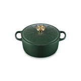 Le Creuset L'Etoile Christmas 24cm Round Cast Iron Casserole - Foret