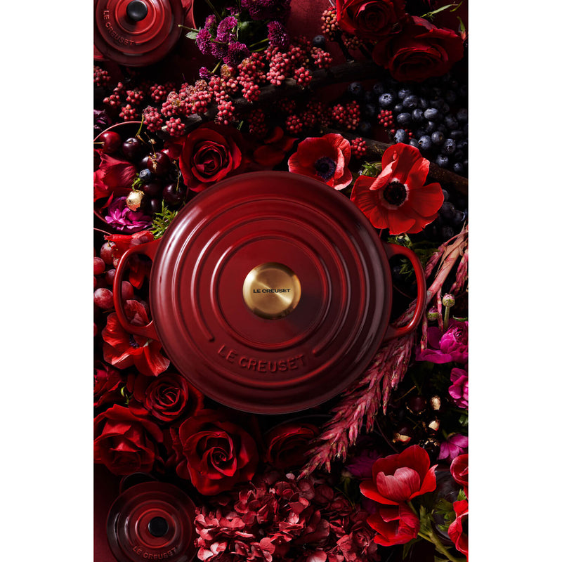 Le Creuset Signature Cast Iron 22cm Round Casserole - Garnet
