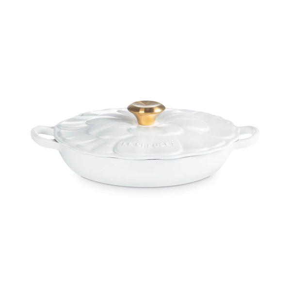 Le Creuset Signature Cast Iron 26cm Petal Shallow Casserole - Cotton