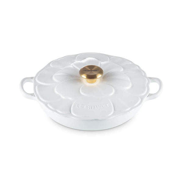 Le Creuset Signature Cast Iron 26cm Petal Shallow Casserole - Cotton