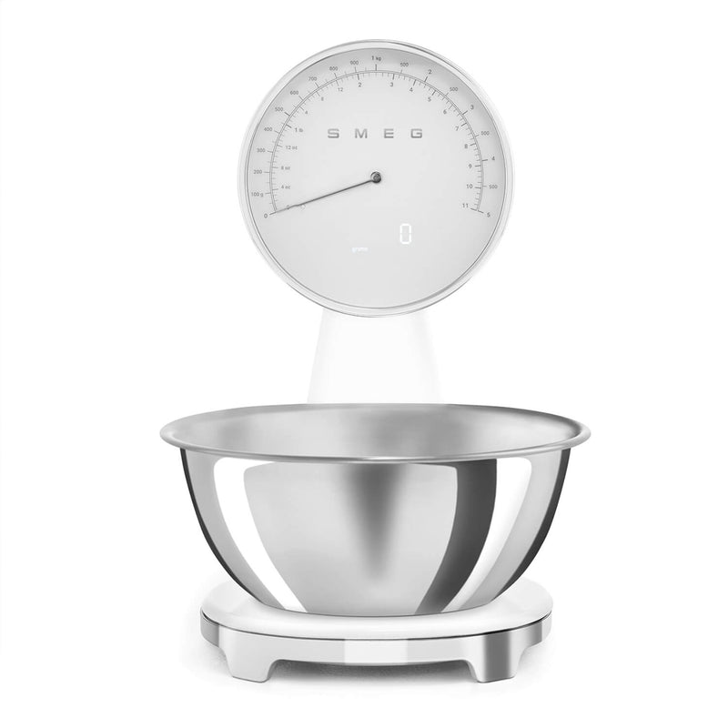 Free KSF01 Scales with Smeg 50's Style Retro SMF03 Stand Mixer - White
