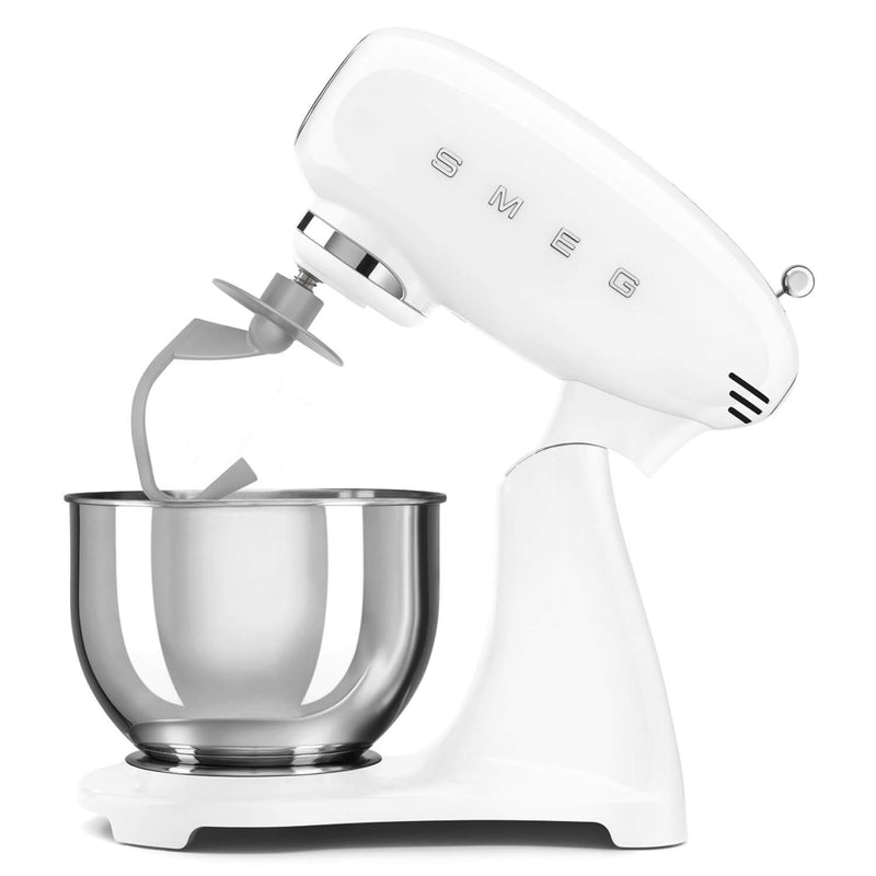 Smeg 50's Style Retro SMF03WHUK Stand Mixer & KSF01WHWW Retro Scales - White
