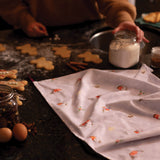 Wrendale Designs by Hannah Dale 100% Cotton Christmas Tea Towel - Season's Tweetings - Robin