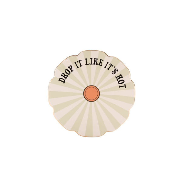 Yvonne Ellen Trivet - Drop It Like It's Hot