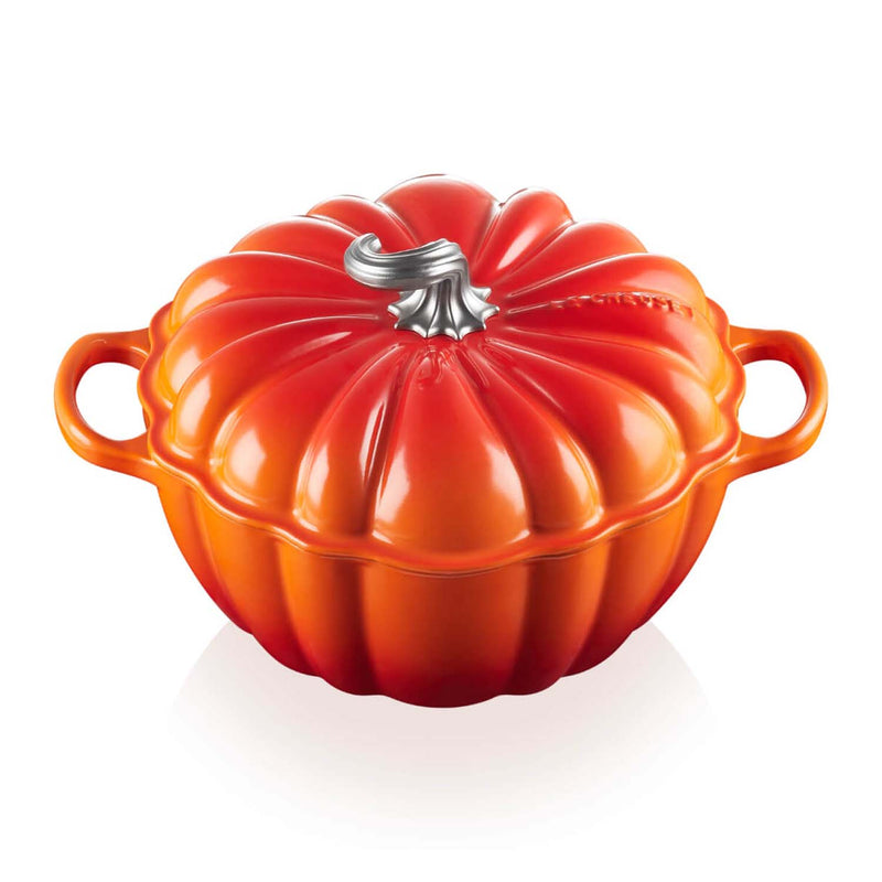 Le Creuset Halloween Cast Iron 24cm Pumpkin Casserole Dish - Volcanic