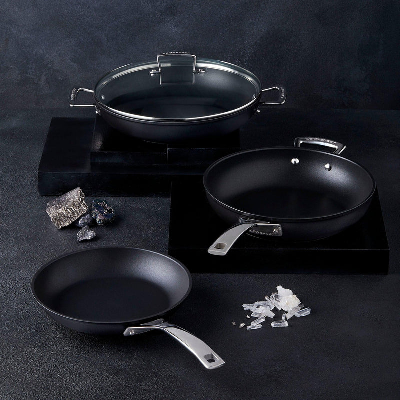Le Creuset Toughened Non-Stick Deep Frying Pan With Helper Handle - 30cm - Potters Cookshop
