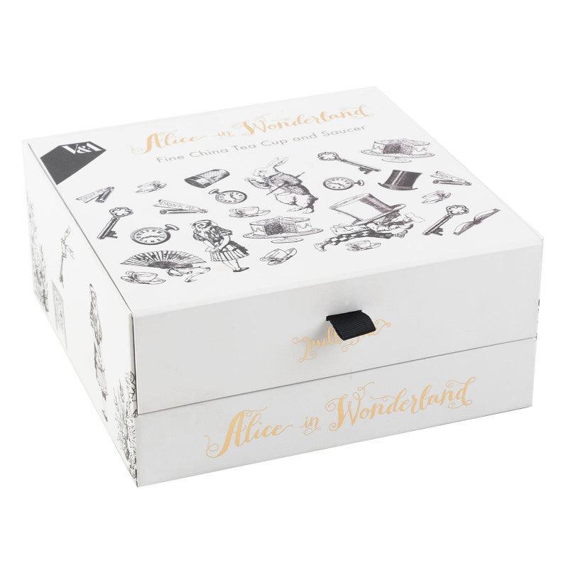 Alice in the concertowithGratitude記念BOX Buy Victoria & Albert | Alice in Wonderland Cup & Saucer Set