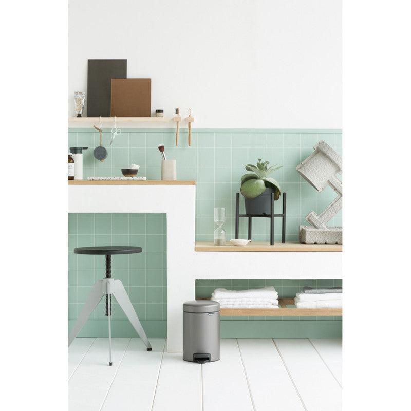 Brabantia NewIcon 3 Litre Pedal Bin - Platinum - Potters Cookshop