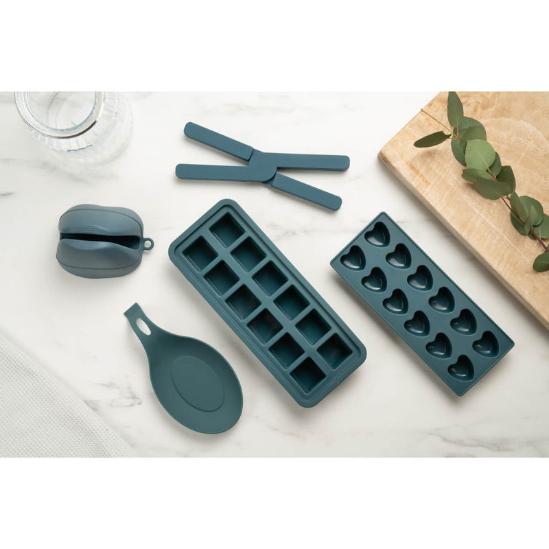 Fusion Twist Silicone Square 12-Cup Ice Cube Tray - Assorted