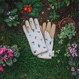 Wrendale Designs by Hannah Dale Gardening Gloves - Blooming With Love