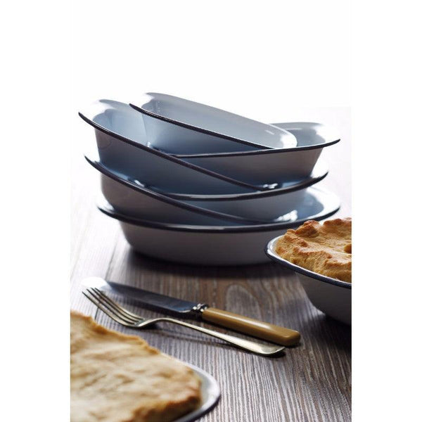 Living Nostalgia Oblong Enamel Pie Dish - 20cm - Potters Cookshop